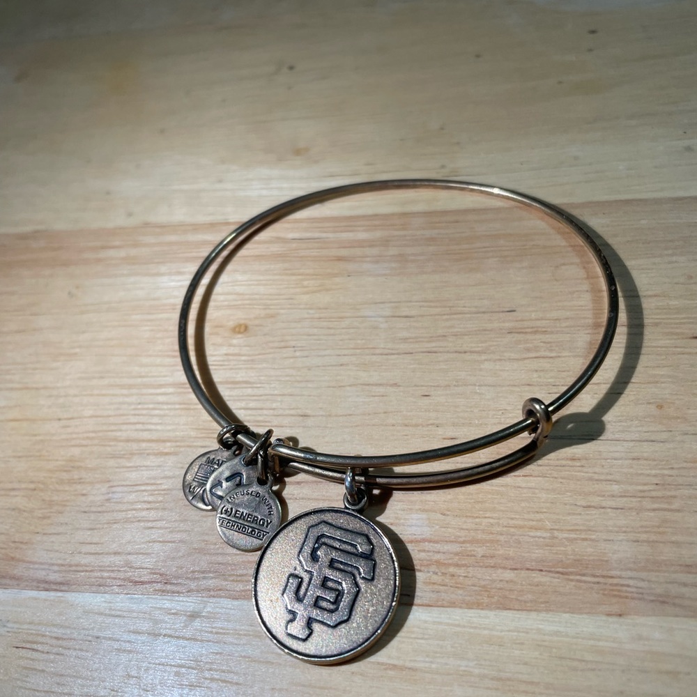 Alex and Ani MLB San Francisco Giants Charm Bangle